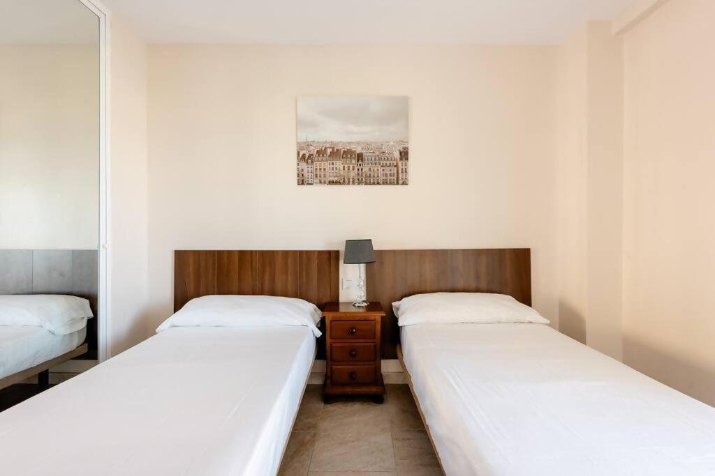 Amplio Con Vistas Al Mar Y Piscina En Benalmadena Apartman Kültér fotó